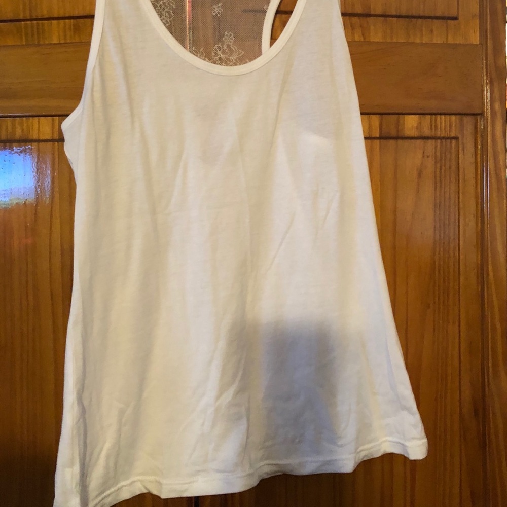 White/lace tank top